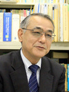 今岡　努 教授